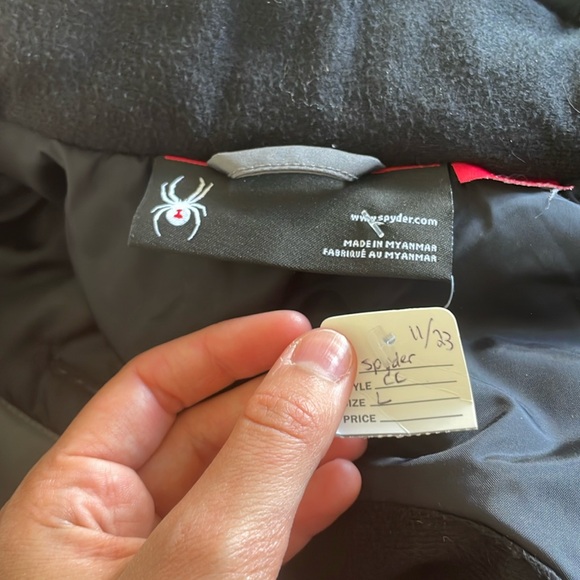 Boys Spyder Ski Jacket - Picture 3 of 10